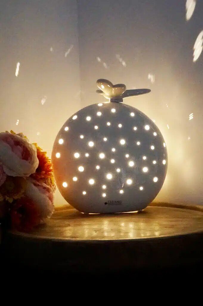 Lichtkugel Mendini mit Libelly 13,5cm LED cremeweiß