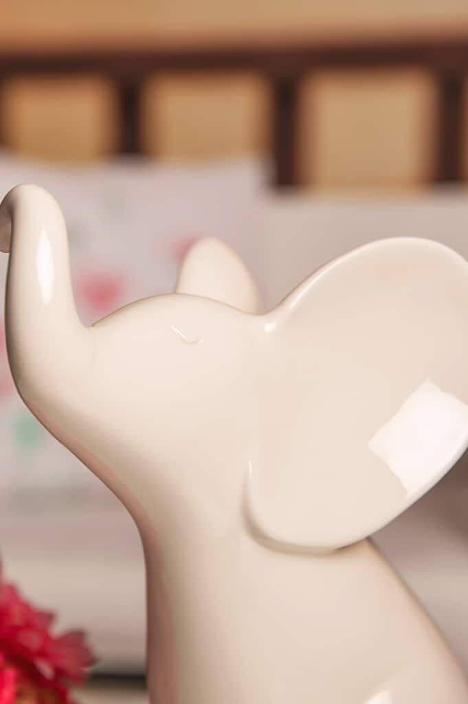 Elefant Leon sitzend 20,5cm Symbol, Liebes-Herz-Symbol