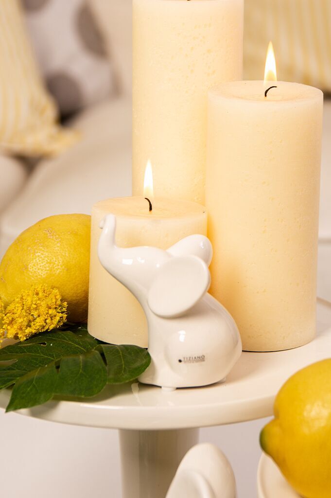 leon-mini-sitzend-neutral-ambiente Elefant Leon sitzend 20,5cm