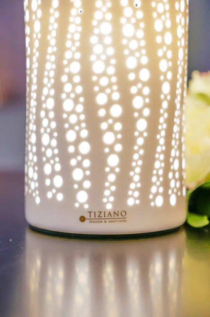 laviani-lampe-einzel-detail Dekolampe Rodigo 28cm cremeweiß