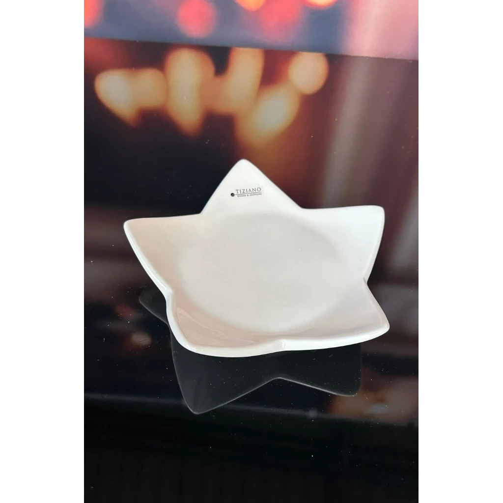 Sternschale Stella flach 13 cm creme-weiß von Tiziano Sterne Schale, weiße Schale, Porzellan Schale, Tiziano, Dekoschale