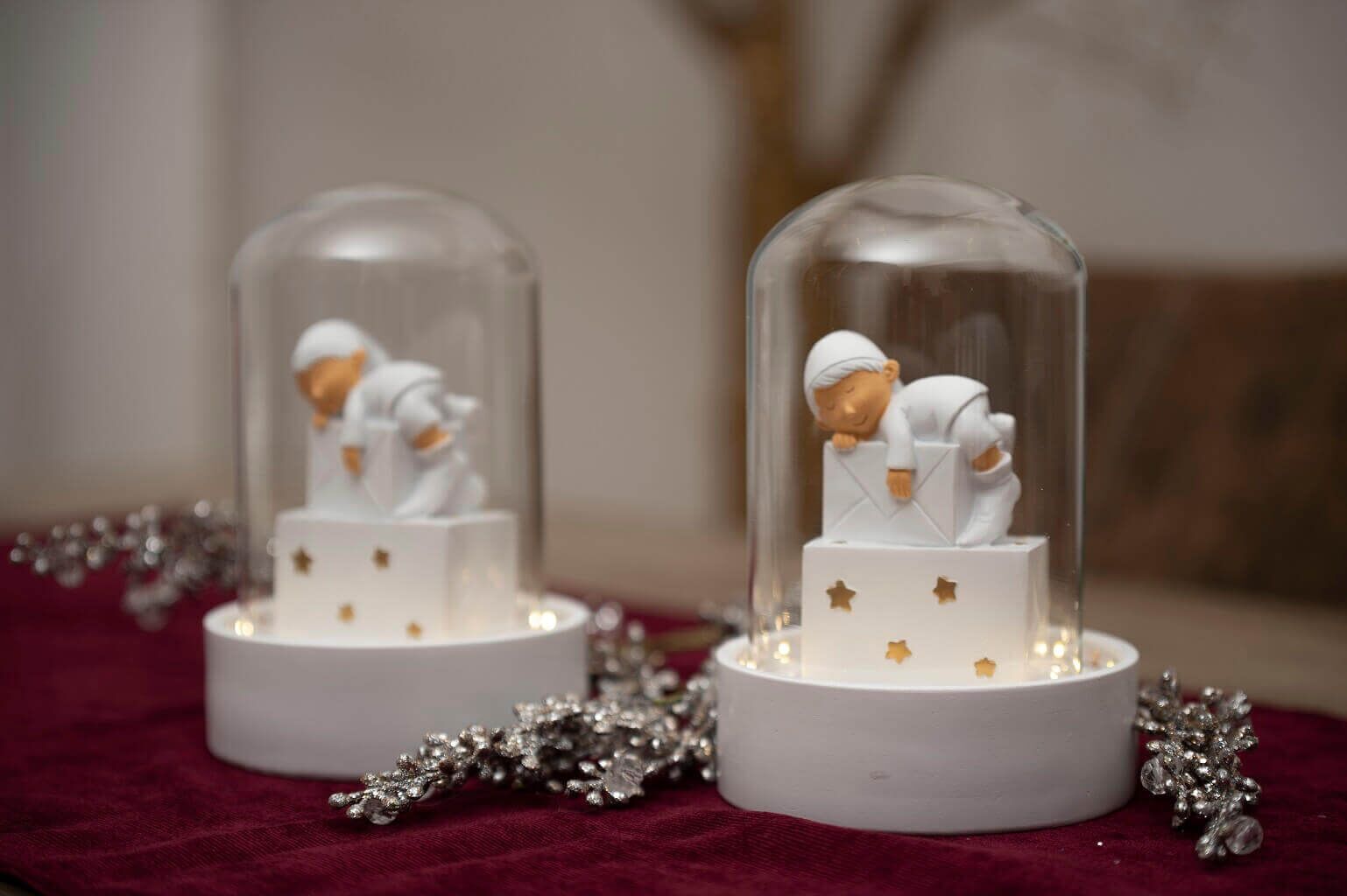 Manfred mit Glaskuppel 18cm LED