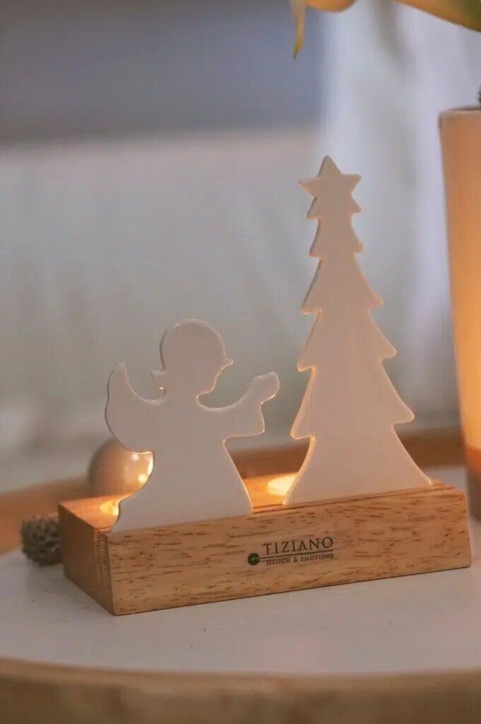 Sandane-Engel-mit-Tanne-hoch Lichtobjekt Sandane Engel 12cm cremeweiß