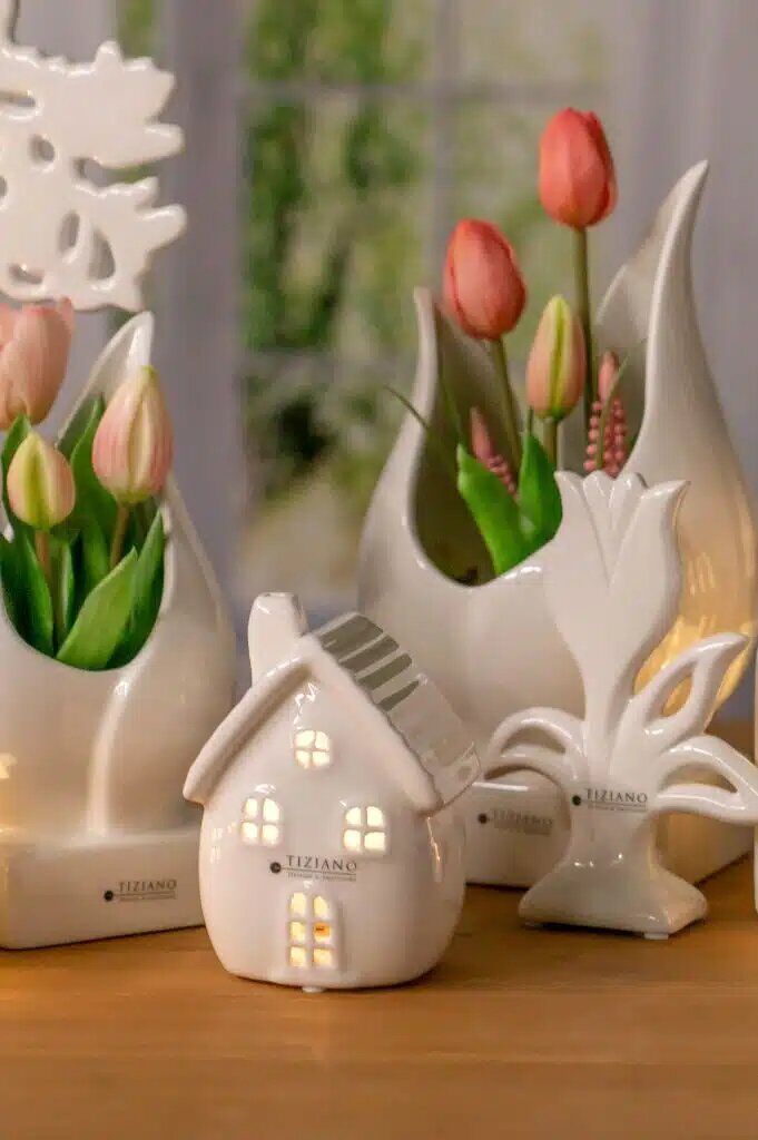 Lichthaus-Tana-Ambiente Lichthaus Tana 18cm LED cremeweiß