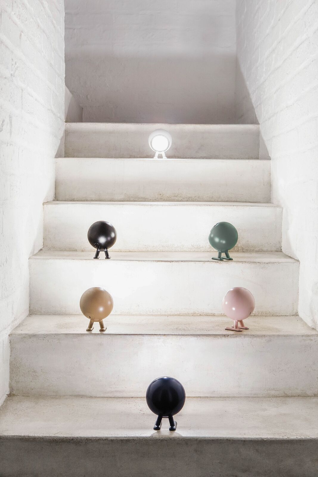 Norbitt 3.0 LED Lampe Cotton White Sphäre, Gebäude, Haus, Wohnen, Treppe