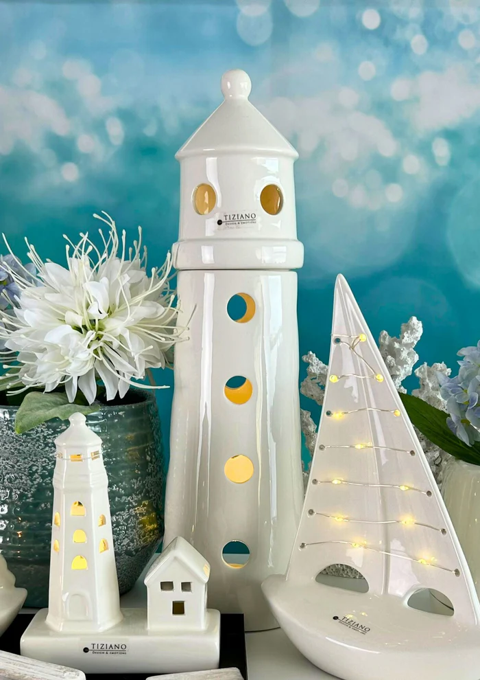 Leuchtturm Farol LED cremeweiß 21cm