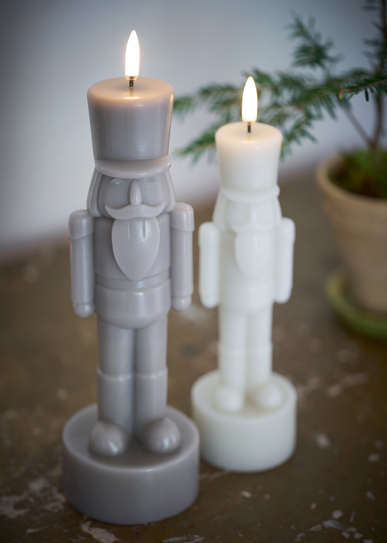 Uyuni LED Kerze Nutcracker sandstone 7x21cm