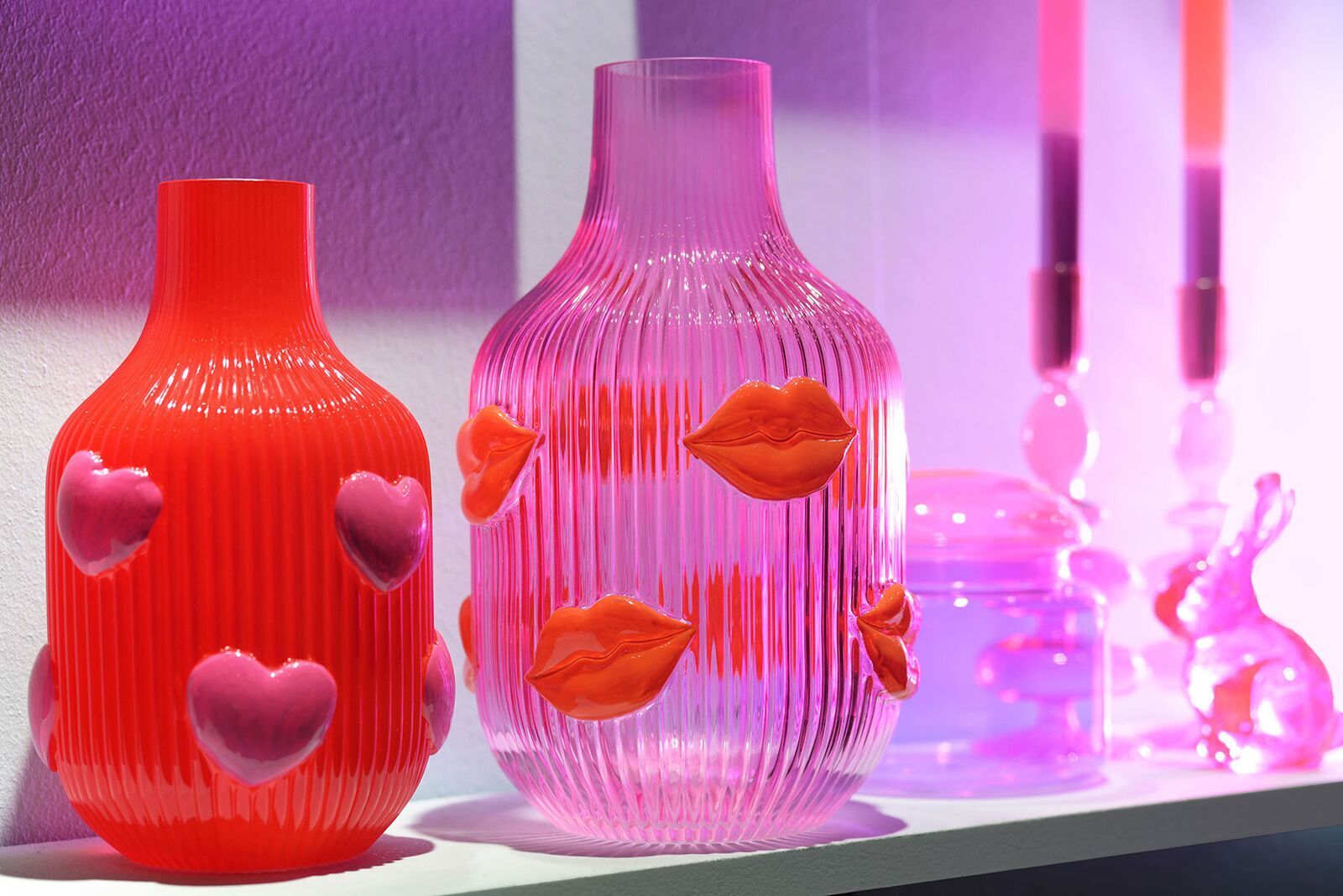 Vase L'Amour Glas 25cm rot Herzen Krug, Töpferei, Vase