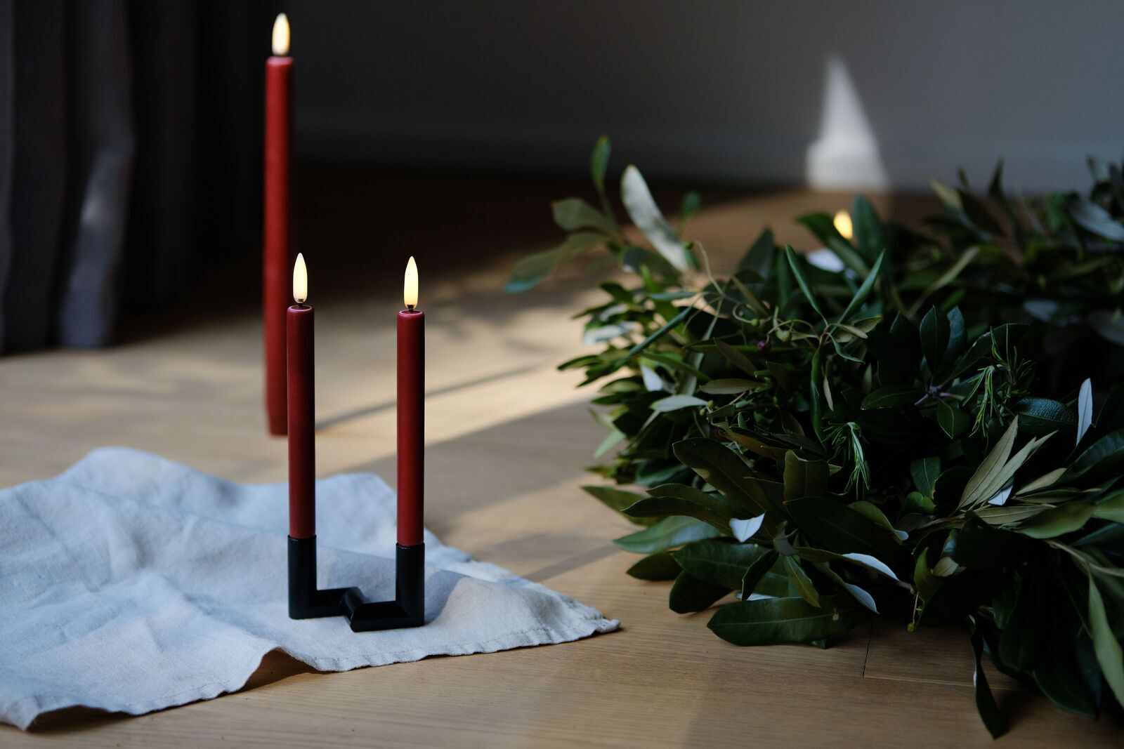 Uyuni LED Tafelkerze 25cm Carmine Red 2 Stück