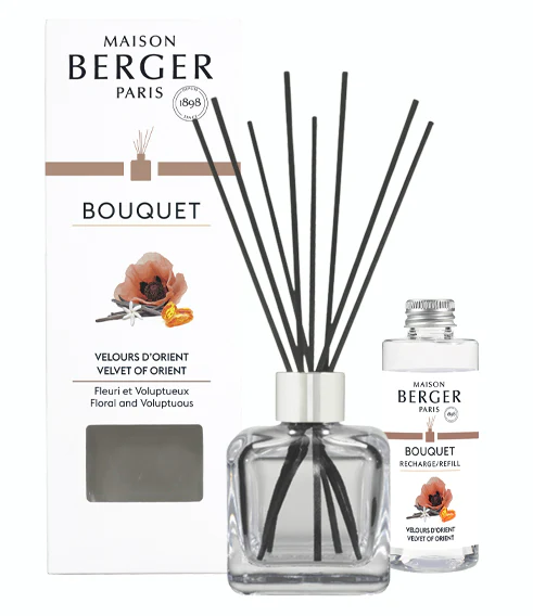 bouquet, duft diffuser, glasflasche, duftlampe?