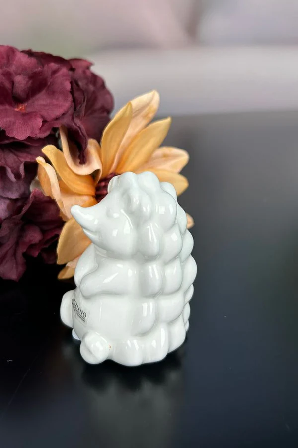 Igel Max sitzend 8cm cremeweiß