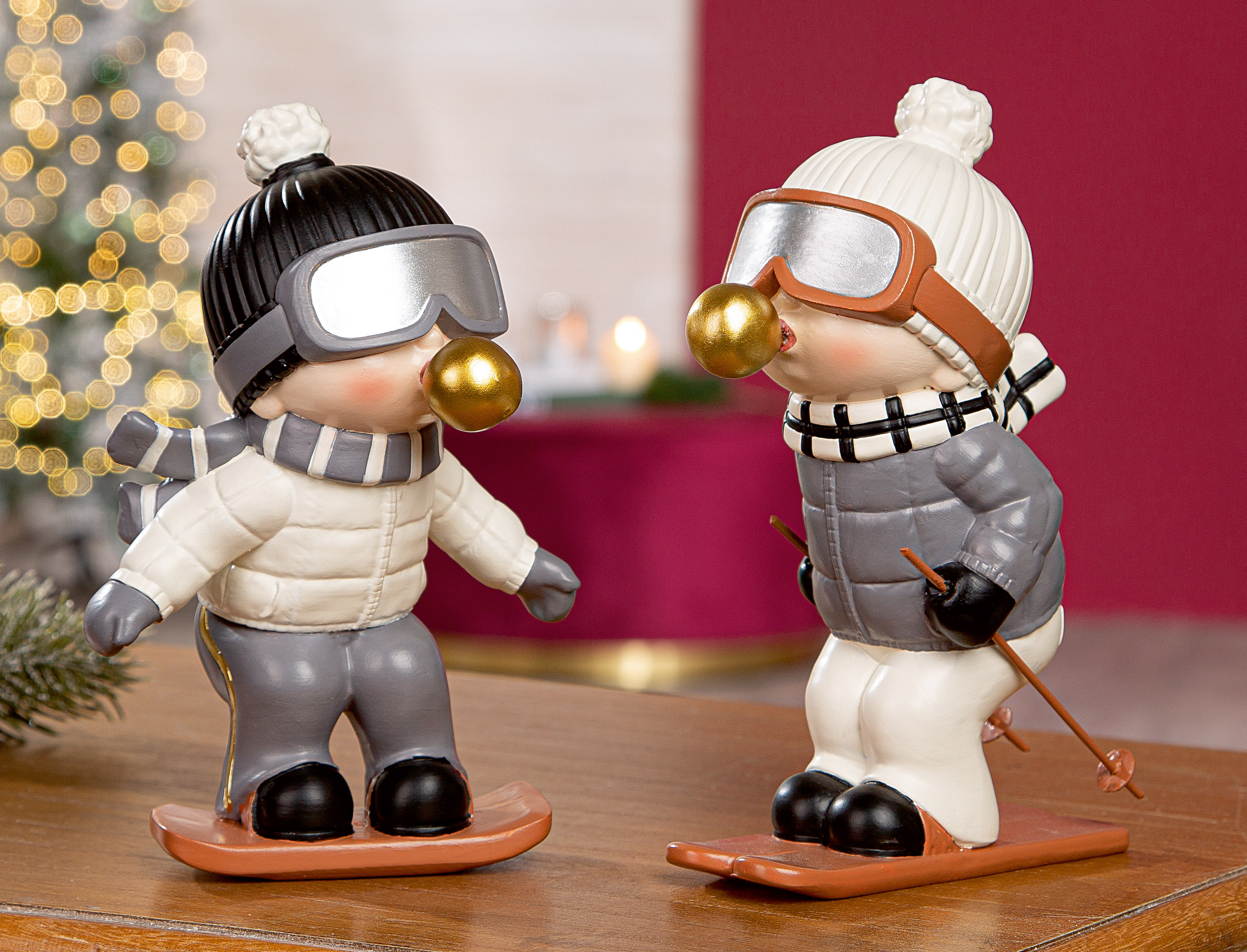 Winterdekoration, Schneemänner, Skier, Glitzerball, Schauspielerfigur