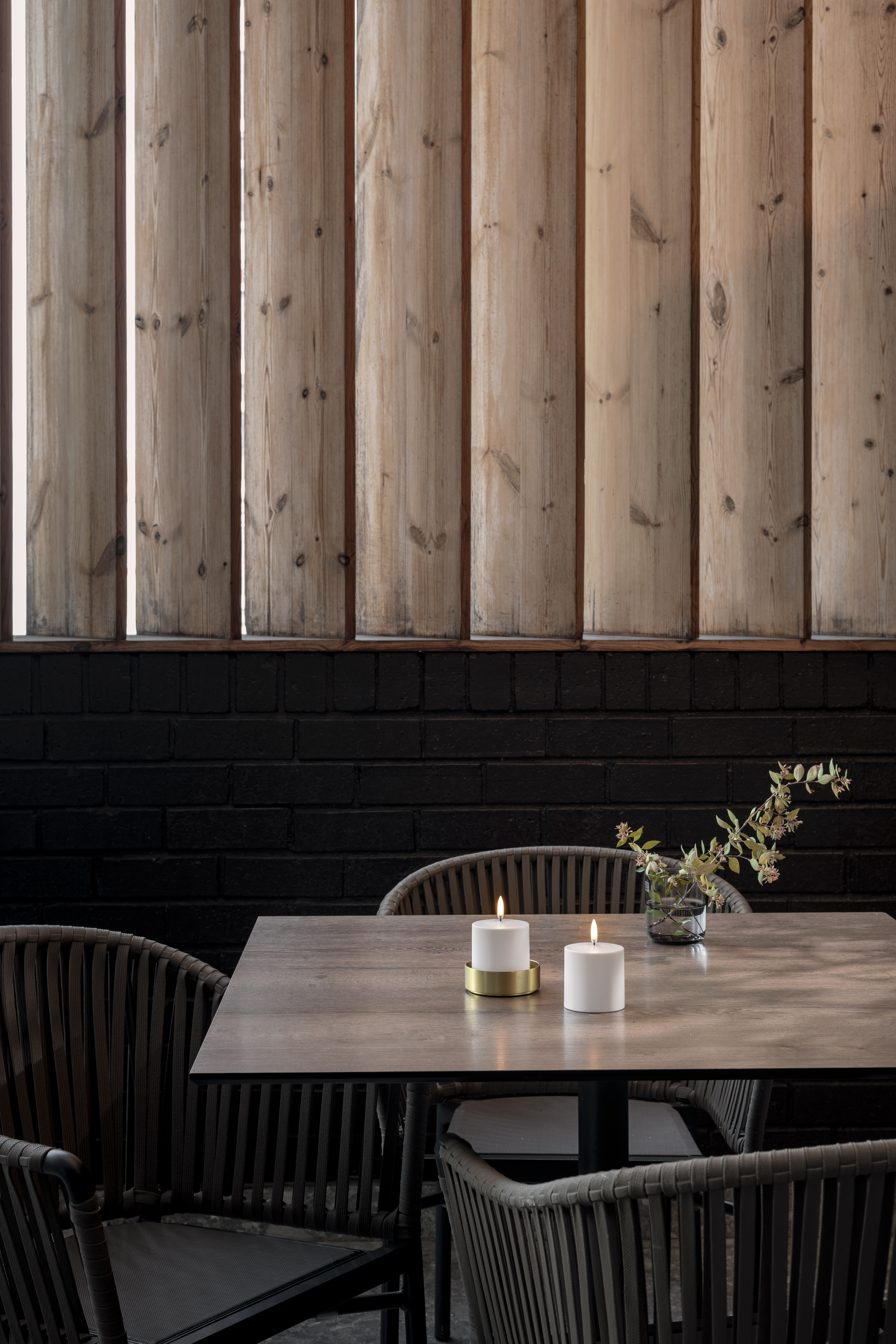 Uyuni LED Stumpenkerze 6,8x6,8cm rechargeable nordic white Uyuni LED Stumpenkerze 6,8x6,8cm rechargeable nordic white