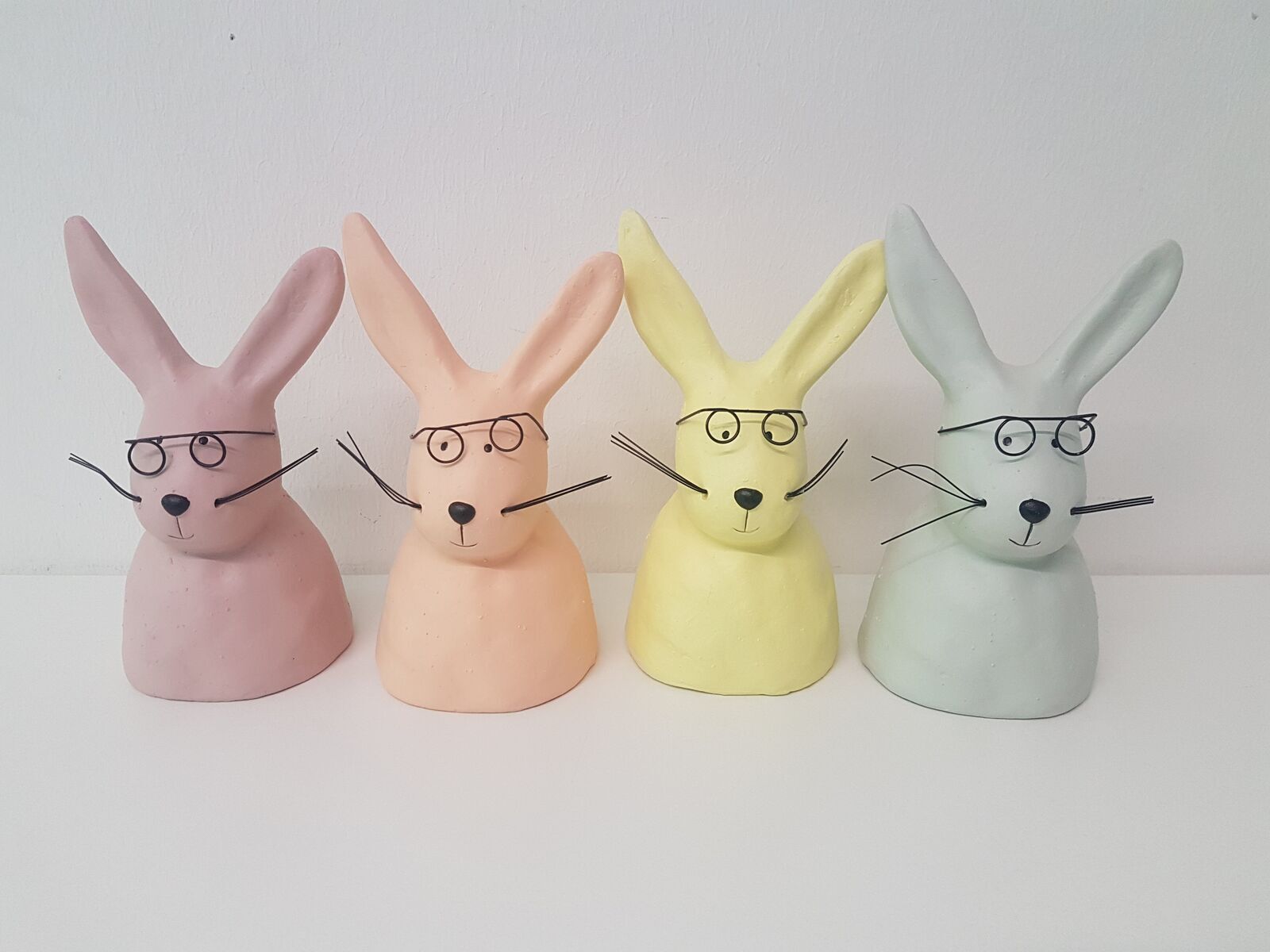 1093404075 Nerdy Deko-Hase mit Brille S gelb