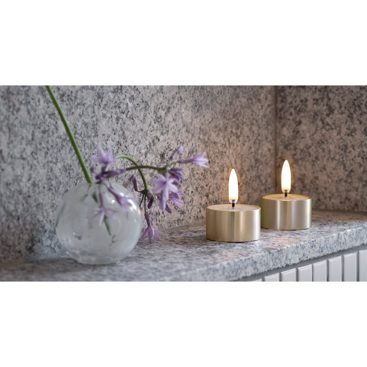 Piffany Uyuni LED Melted Tealight, Messingoptik, 2er Set, 4,1x2,3cm Vasenblumen, Lavendel, Steinplatte, Teelichter, Kerzenhalter