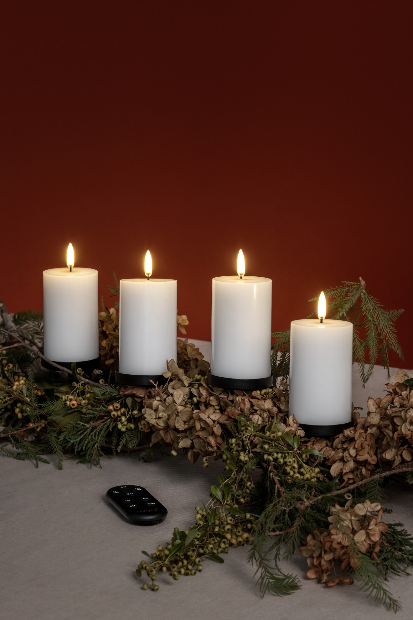 Uyuni Giftbox Pillar Stumpenkerze für Adventskranz nordic white