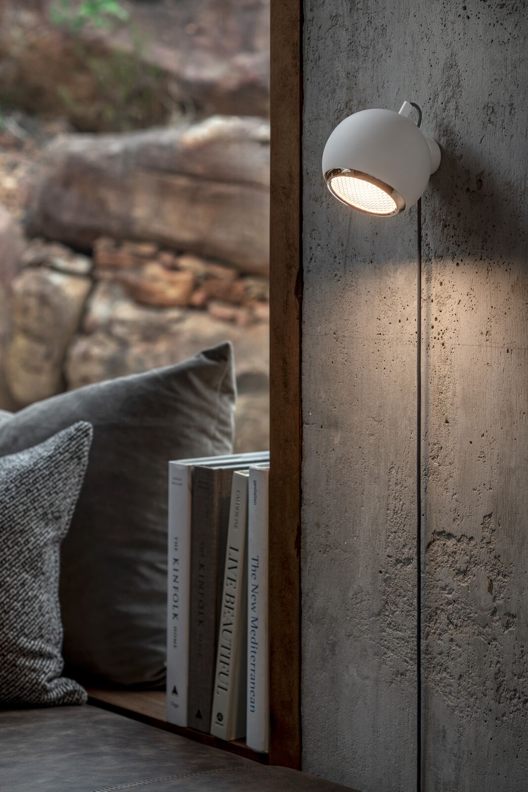 Norbitt Wall Mount Squid Black Norbitt Wall Mount Squid Black