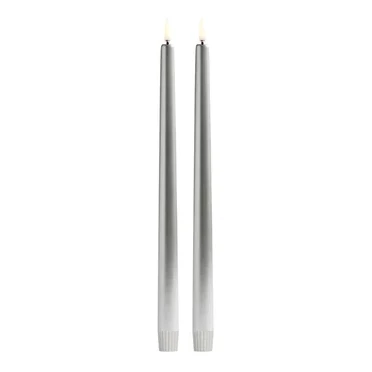 Piffany LED Spitzkerzen im 2er-Set, Silber, 2,3x32cm Stabkerze, Lange Kerze, Doppelkerze, Silbern, Brenndauer länger