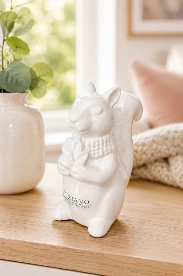 Squirrel figurine, keramikskulptur, weiße figur, dekorative statue, eichhörnchen ornament