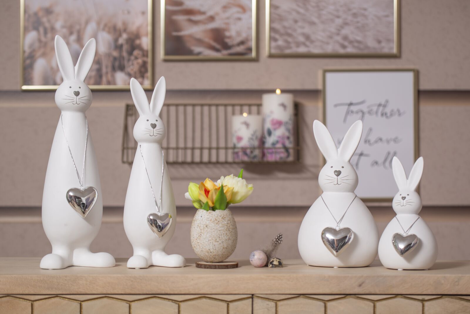 _DSC6865 Hase Fabio mit Herz rund L